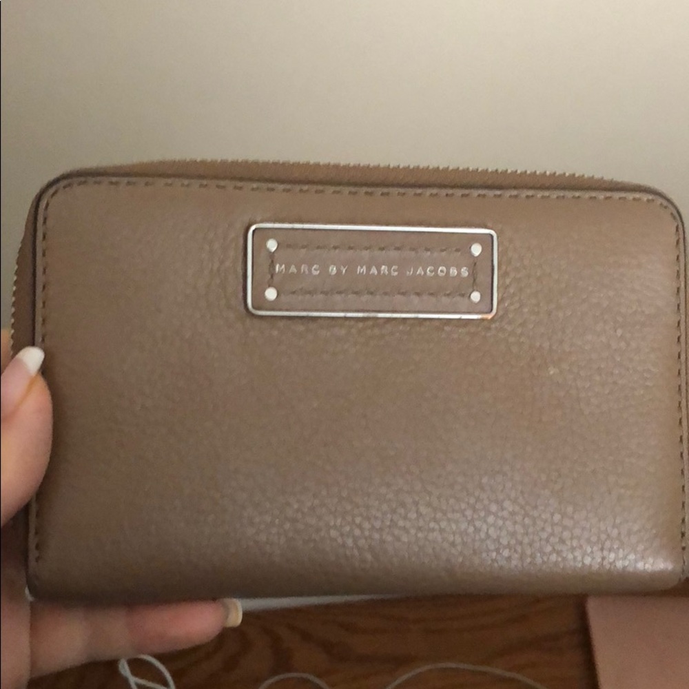 Marc jacobs wallet